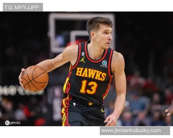 约维奇欧锦赛表现抢眼场均128分4篮板22助攻三项命中率超180俱乐部